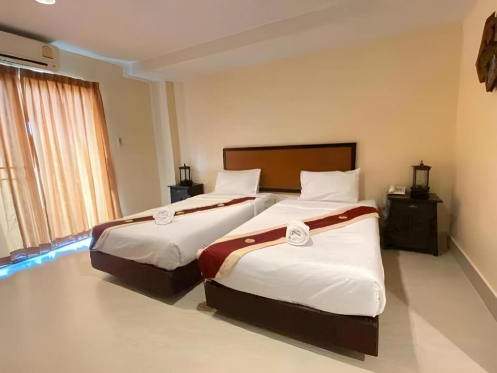 Rayong Lanna Hotel Εξωτερικό φωτογραφία
